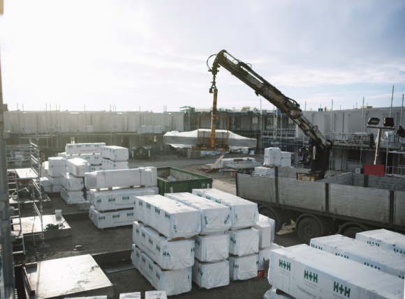 H+H Polska - partner w budowaniu ścian Dom, LIFESTYLE - H+H Polska to znany i ceniony producent materiałów ściennych z betonu komórkowego i silikatów. Firma cieszy się zaufaniem projektantów, wykonawców i dystrybutorów nie tylko z powodu szerokiej gamy wysokiej jakości produktów, ale także dzięki temu, że służy wsparciem technicznym.