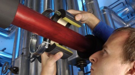 Prawidłowy montaż izolacji – o czym powinniśmy pamiętać? Dom, LIFESTYLE - Projektując instalację cieplną lub chłodniczą bardzo często skupiamy się wyłącznie na wyborze wysokiej jakości produktu o odpowiedniej grubości, zapominając, że bardzo istotny jest również prawidłowy montaż izolacji.