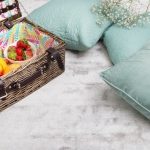 Elegancka szarość w miękkim wydaniu – dywan Manhattan Silver z oferty firmy ARTE