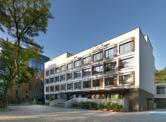 Fasada Roku 2019: jury wyłoniło zwycięzców! Dom, LIFESTYLE - Konkurs Fasada Roku 2019 powoli przechodzi do historii. Jurorzy właśnie odkryli ostatnie karty, wyłaniając zwycięzców i wyróżnionych. Dla tych pierwszych ta przygoda z całą pewnością jeszcze się nie kończy.