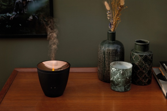 Zoe – witaj w rodzinie Stadler Form! Dom, LIFESTYLE - Niezwykły aromatyzer z bursztynowym światłem.