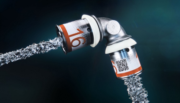 Trwałe i szybkie połączenie – złączki S-Press PLUS od Uponor Dom, LIFESTYLE - Niesprzyjające warunki na budowie, niewystarczający dopływ światła czy pośpiech – to tylko niektóre z czynników utrudniających pracę podczas montażu instalacji wewnętrznych. Poznaj S-Press PLUS od Uponor.