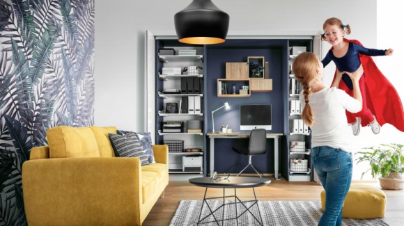 Powrót do szkoły: metamorfoza pokoju ucznia z akcesoriami Peka Dom, LIFESTYLE - Nowy rok szkolny to dobry pretekst, by dokonać zmian w aranżacji pokoju ucznia. Młodszym dzieciom, które dopiero zaczynają swoją przygodę ze szkołą niezbędne będzie ergonomiczne biurko.