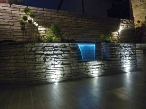 Polbruk_Murek Albero_fontanna 9 zastosowań murka z elementów betonowych